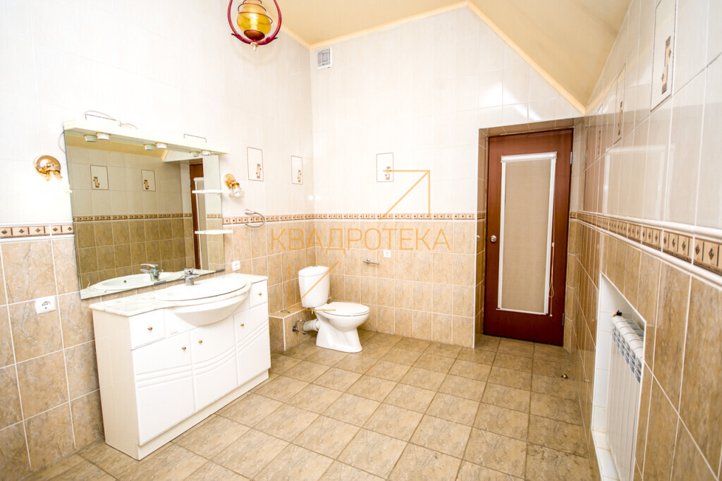 Продажа дома, 640м <sup>2</sup>, 9 сот., Новосибирск