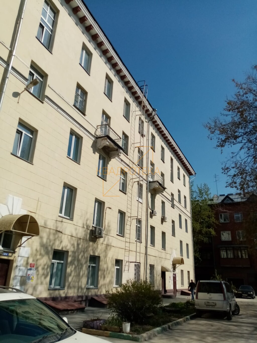 Дзержинского проспект, 4, 3-комнатная квартира
